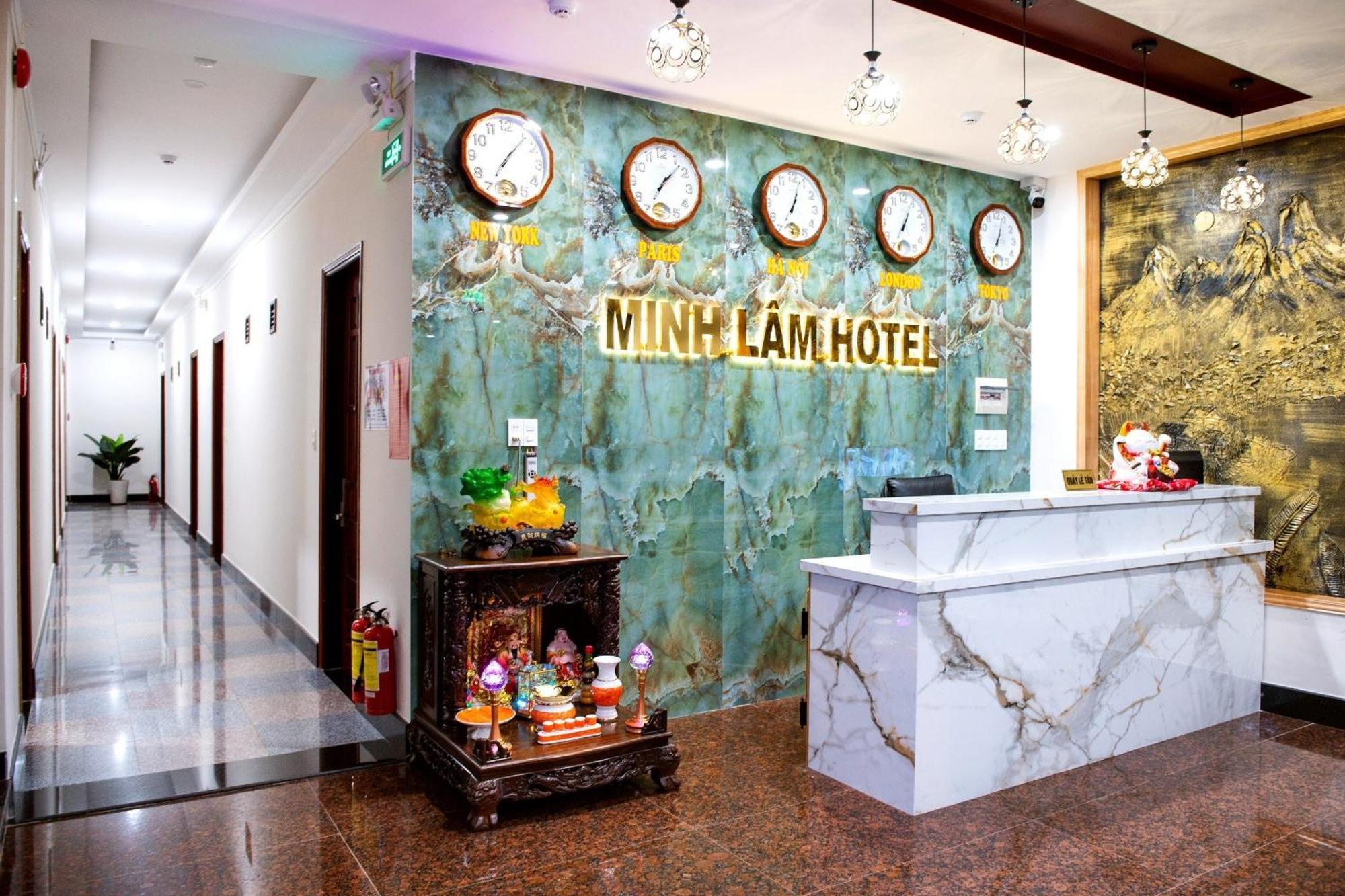 Minh Lam Hotel Pleiku Exteriér fotografie